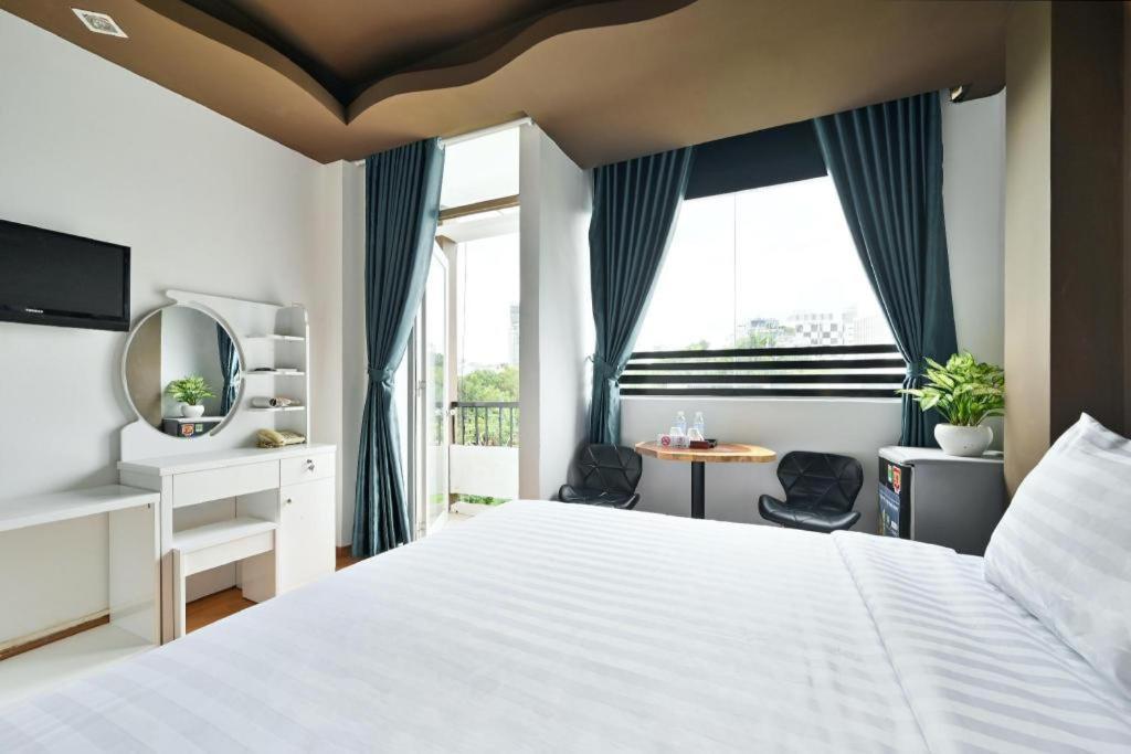 The Noble Swan Wood Park Hotel Ciudad Ho Chi Minh  Exterior foto